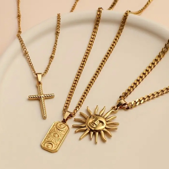 “ Golden Hour “  18k Gold Necklace Stack Set 3 piece Stacker  Sun Moon Cross - Picture 6 of 6